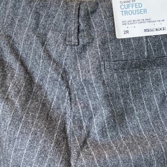 NWT New Gap Womens Size 2 Regular Wool Blend Gray Stripe Cuffed Trouser Pants - Picture 4 of 7